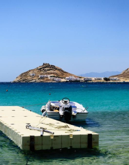 Μήλος, Σαντορίνη και Μύκονος, οι κλασσικές επιλογές των Ισπανών