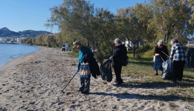 Lets do it Greece 2024 - Καθαρισμός της παραλίας Παπικινού από τα μέλη του Κ.Α.Π.Η Δήμου Μήλου