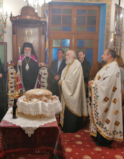 Πανηγυρικός εσπερινός στην Αγία Παρασκευή στα Πολλώνια