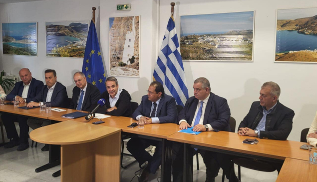 Η πρώτη επίσκεψη Έλληνα Πρωθυπουργού στην Αμοργό