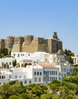 Προσκυνηματική εκδρομή στην Πάτμο από τον Σύλλογο Γυναικών Σίφνου. Δυνατότητα επιβίβασης από Πειραιά, Σέριφο κ Μήλο