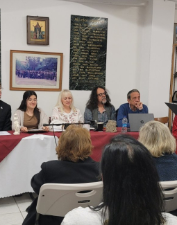 Παρουσίαση βιβλίου με τίτλο ''ΑΝΑΖΗΤΏΝΤΑΣ ΤΗΝ ΚΥΡΑ ΤΗΣ ΦΥΛΑΚΩΠΗΣ''