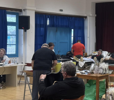 Πρώτη ημέρα της αιμοδοσίας στο ΓΕΛ Μήλου