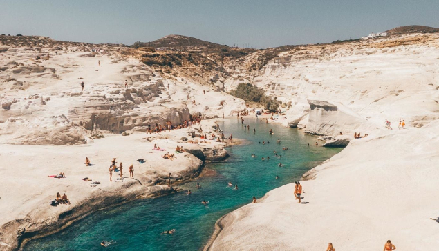 Στο στόχαστρο της εισαγγελίας η Μηλος