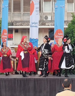Ο Σύνδεσμος των Απανταχού Μηλίων συμμετείχε στις εορταστικές εκδηλώσεις για τις ''Ημέρες Θάλασσας Πειραιά''