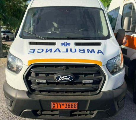Άφιξη του νέου ασθενοφόρου του Κ.Υ.Μ στη Μήλο