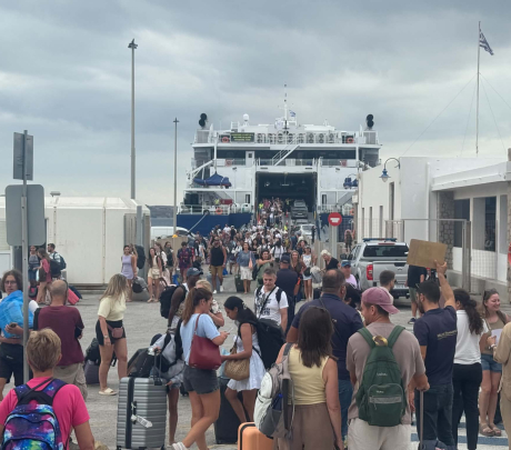 Ο Αύγουστος καλά κρατεί