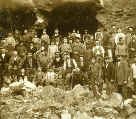 Η ζωντανή ιστορία των μεταλλείων Σερίφου