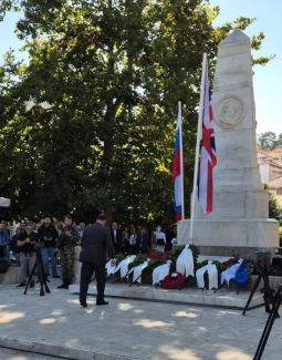 Η Μήλος τίμησε την 199η επέτειο της Ναυμαχίας του Ναβαρίνου – Μια παρουσία με ιδιαίτερο ιστορικό και συμβολικό χαρακτήρα
