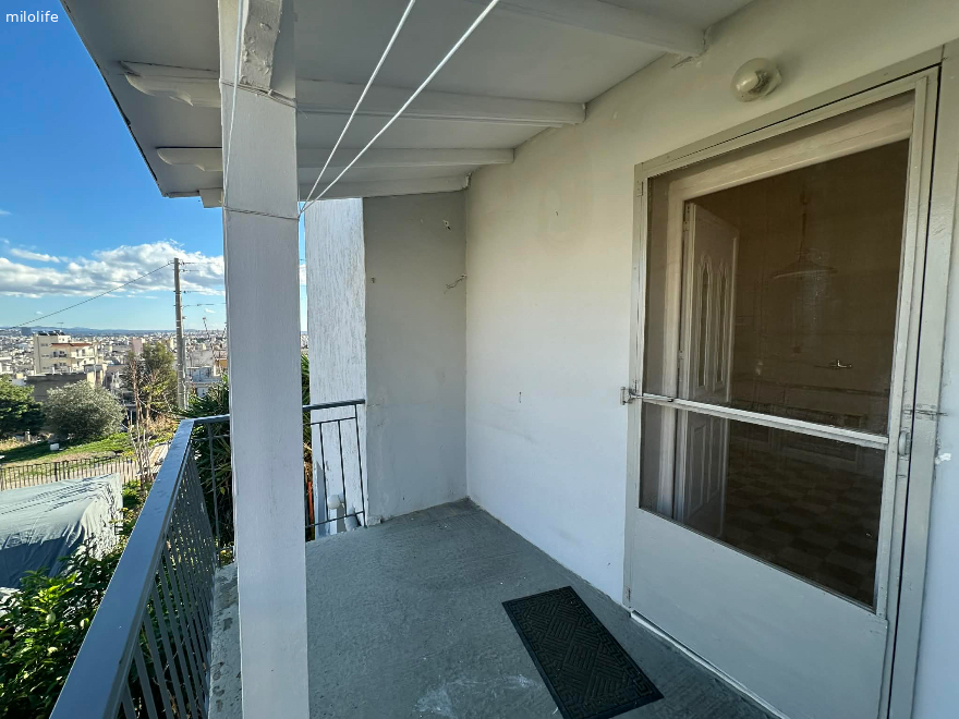 Ενοικιάζεται μονοκατοικία