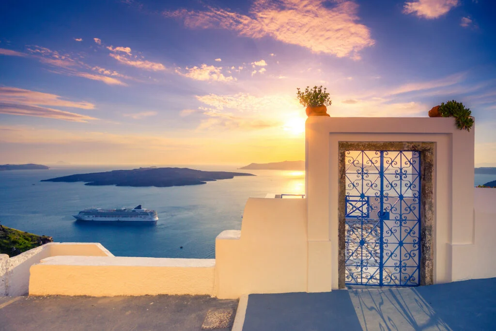 volcano-of-Santorini-1024x683.webp